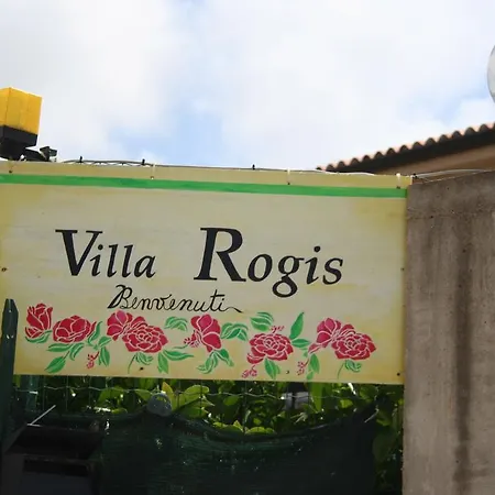 Rogis Hébergement de vacances *